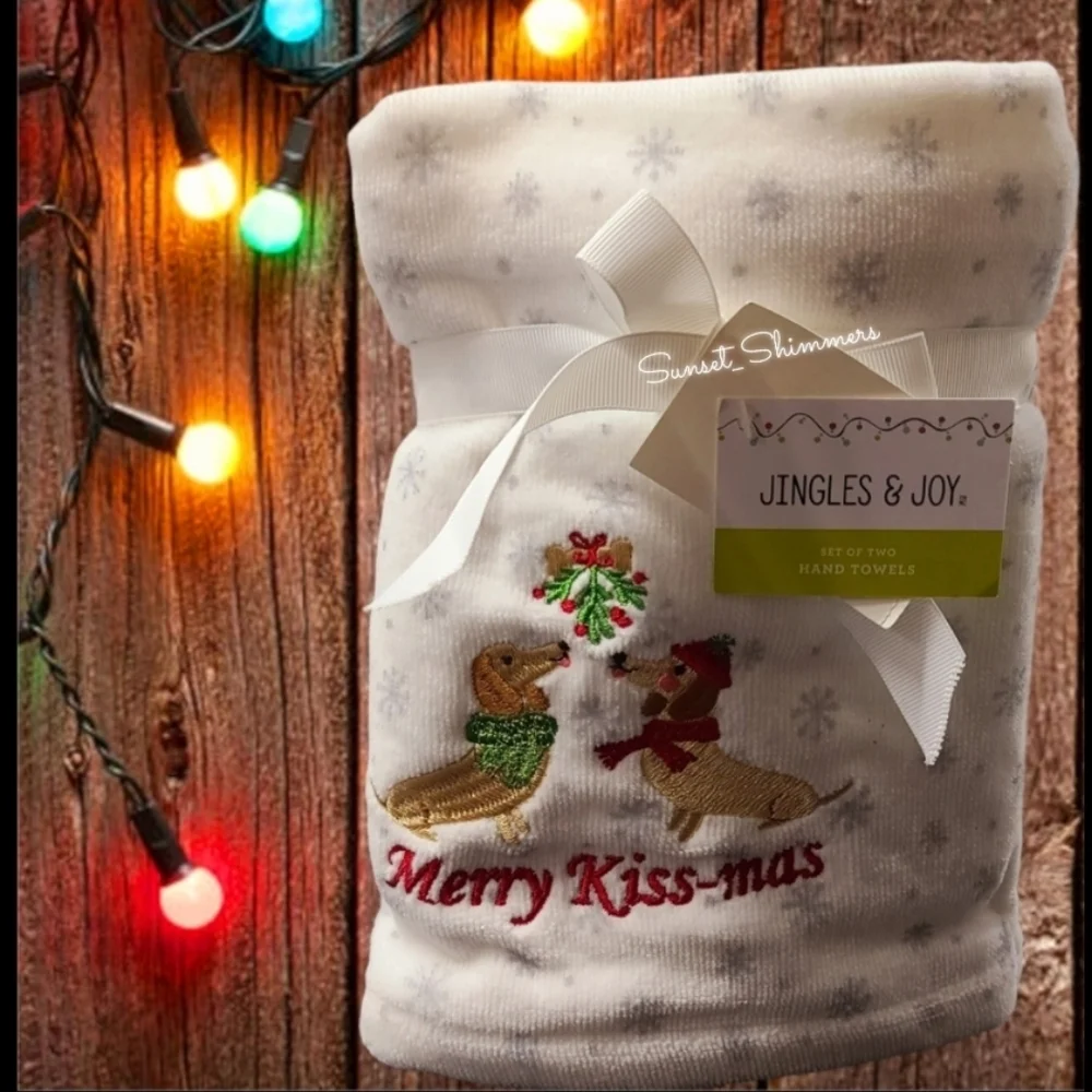 x2 Dachshund Dog Embroidered Doxie Merry Kiss-mas Christmas Hand Towel Set